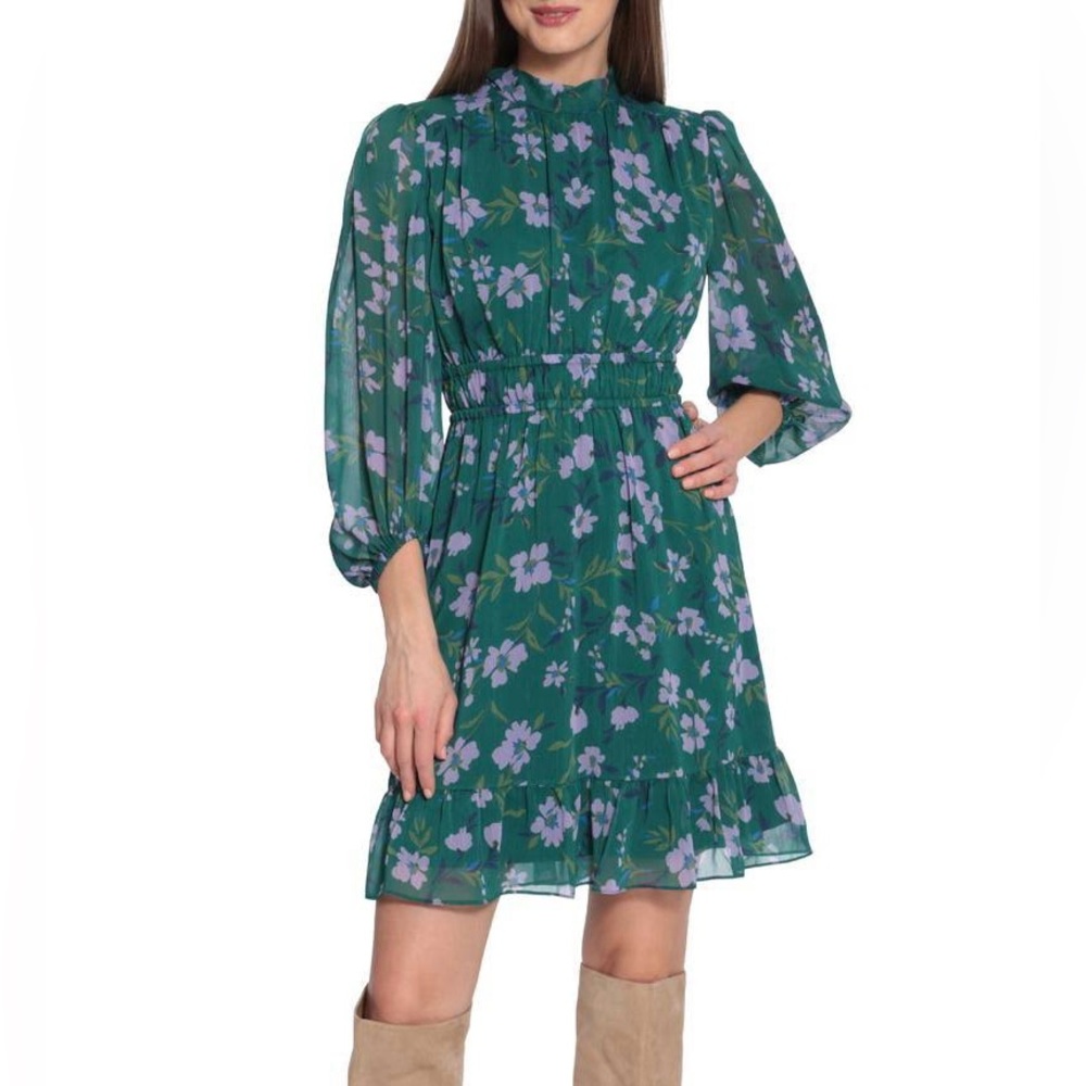 👗NWT! Maggy London Green Floral Dress